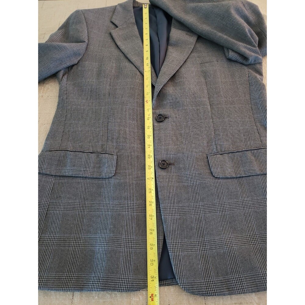 Club Room Men's Sport Coat Blazer 2 Button Gray Plaid Poly Blend 40R Blue Stripe - Picture 12 of 14